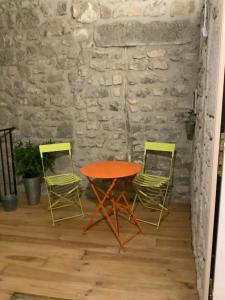 Maisons de vacances La terrasse suspendue : photos des chambres