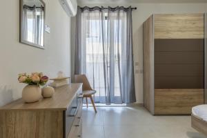 Stay Steps Away From The Sea in Sliema - Sleeps 4