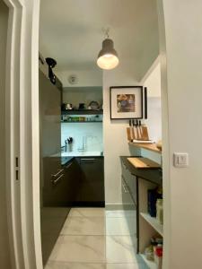 Modern Bright Lovely Apartment