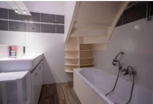 Maisons de vacances Les bois flottes : photos des chambres