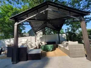 Charming &Spacious 3BD 1BA Fam-Friendly-Yard&Porch - Weston