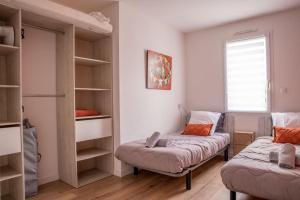 Maisons de vacances Gite de l-Olivier : photos des chambres