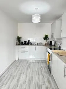 Cozy Family House 10 min from Manchester Airport - Baguley