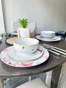 Cozy Family House 10 min from Manchester Airport