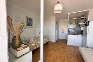 DOUCEUR DE MEDITERRANÉE - Vue mer Terrasse et parking