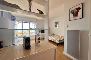 DOUCEUR DE MEDITERRANÉE - Vue mer Terrasse et parking