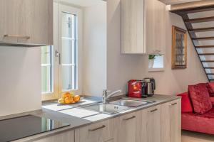 Luxury 2BR w River Castle View in Borgo Valsugana