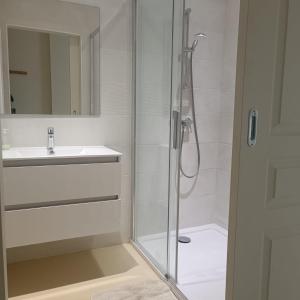 Appartements Maison au coeur du village avec parking : photos des chambres