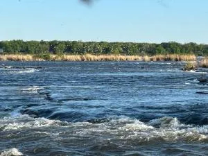 Walk on the riverside - LaSalle