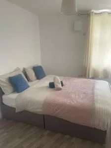 EHG premier lodge - Brompton