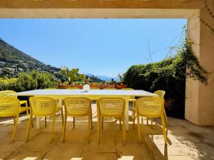 POOL, Panoramic VIEW Authentic Village Villa