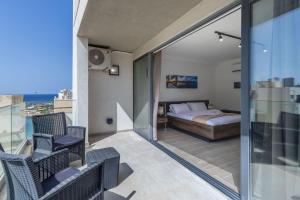 Penthouse Just Steps Away From the Sea in Sliema