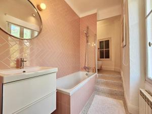 POOL, Panoramic VIEW Authentic Village Villa