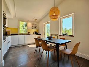 POOL, Panoramic VIEW Authentic Village Villa