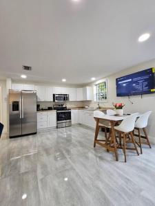 Cozy Two Bedrooms Apartment in Valrico