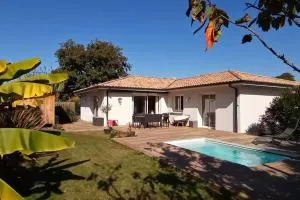 Villa Océan, environnement calme avec piscine chauffée 10 min de l'océan - Le Temple