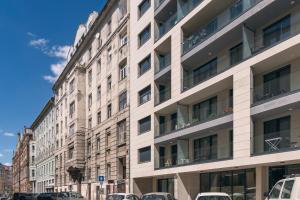 Central RiverGem Studio