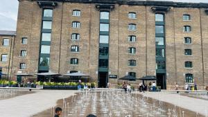 AR7 Londoners best choice