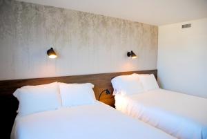 Uptown Inn - Limited Service Apart-Hotel