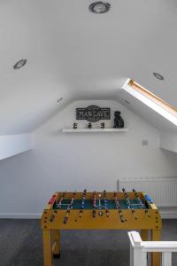 Redcar, Sea Side, Teesport, Contractors, Games Room