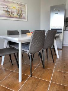 Luxurious Beach Front Apartment