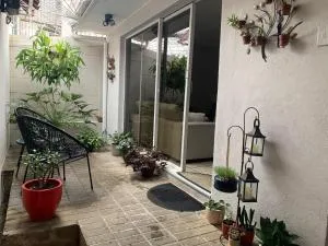 Room near Airport/ Cerca del Aeropuerto - Santiago Este