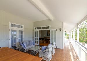 Luxury Grand Escapes Queenslander in Ipswich