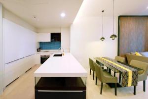 Tropicana The Residences by uBook
