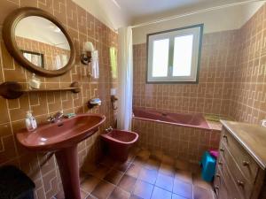 Maison spacieuse à Macaye, au calme, 6-8 pers, proche Cambo, animaux admis, jardin, internet WiFi - FR-1-495-141