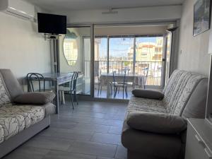 Appartement T2 au Cap dAgde - 6 pers, Parking privé, Proche plage et commerces - FR-1-749-70