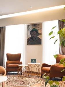 May Seven Hotel and Suites