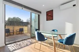 Savvy Seaside Escape - Dromana