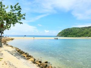 TALK TO THE MOON HOSTEL