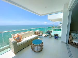 Magico Apartaemento Frente al Mar 4 Habitaciones E92