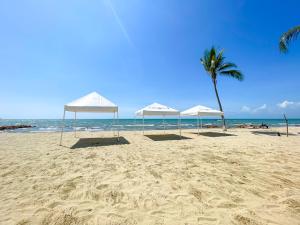 Magico Apartaemento Frente al Mar 4 Habitaciones E92