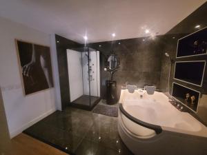 Maisons de vacances Love-house : Maison 1 Chambre