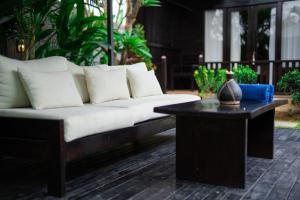 Villa Lumbung Sari - Tropical Balinese Experience