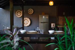 Villa Lumbung Sari - Tropical Balinese Experience