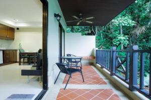 Tropical View Condo in Hillside Resort - SGC1