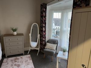3 bed Cozy Antrim Apartment with Great Views