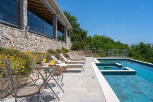 Seaview Villa Granda Lokva