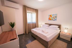 Penthouse apartment ReNikS