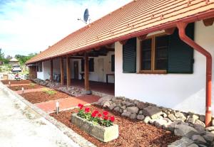 Villa Agardy 2 - 3hvězdičkové hotely ve městě Balatonkenese