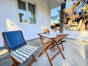 2BDRM Peaceful Escape with Free Parking