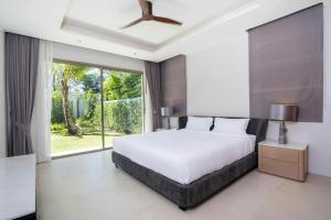 Luxurious villa in Balinese style