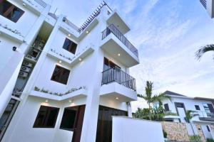 Reline 1 BR Studio with Sofa Bed JU42