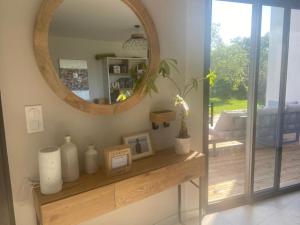 Maisons de vacances Maison pour 4, Mer et marais salants, Spa : photos des chambres