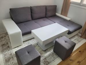 Charmant studio rénové près de La Défense