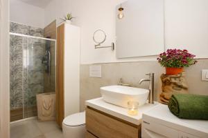 Nature home in villa w piscina