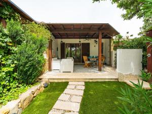 Mandorli Green Retreat img6